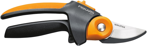 230053.png Black-Orange Fiskars PowerGear2 Softgrip Pruner