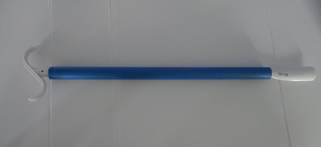 P1010384 Blue-White Dressing Stick