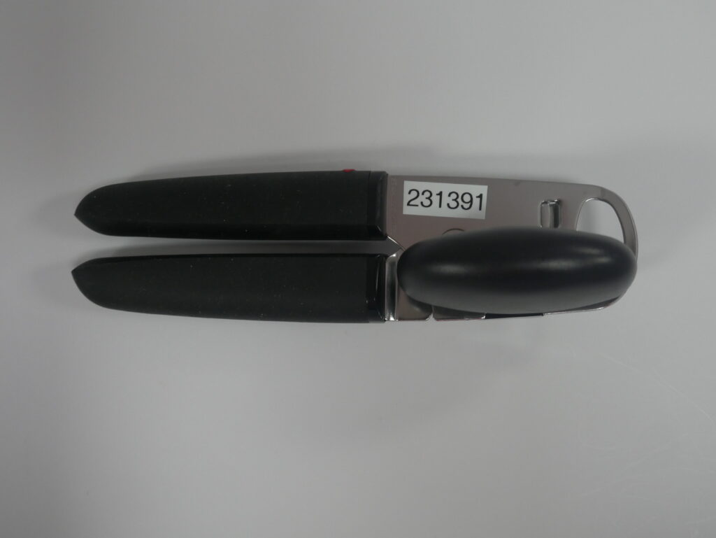 P1010549 Black-Gray OXO SoftWorks Can Opener