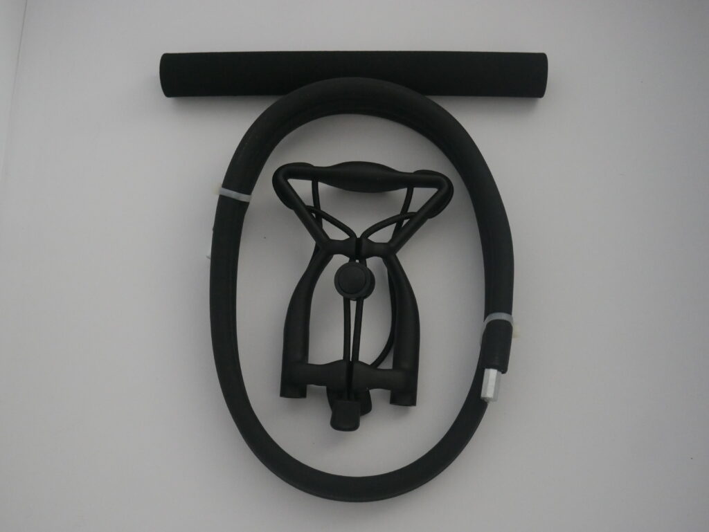 P1010658 Black Sospendo Wearable Support for Mobile Devices